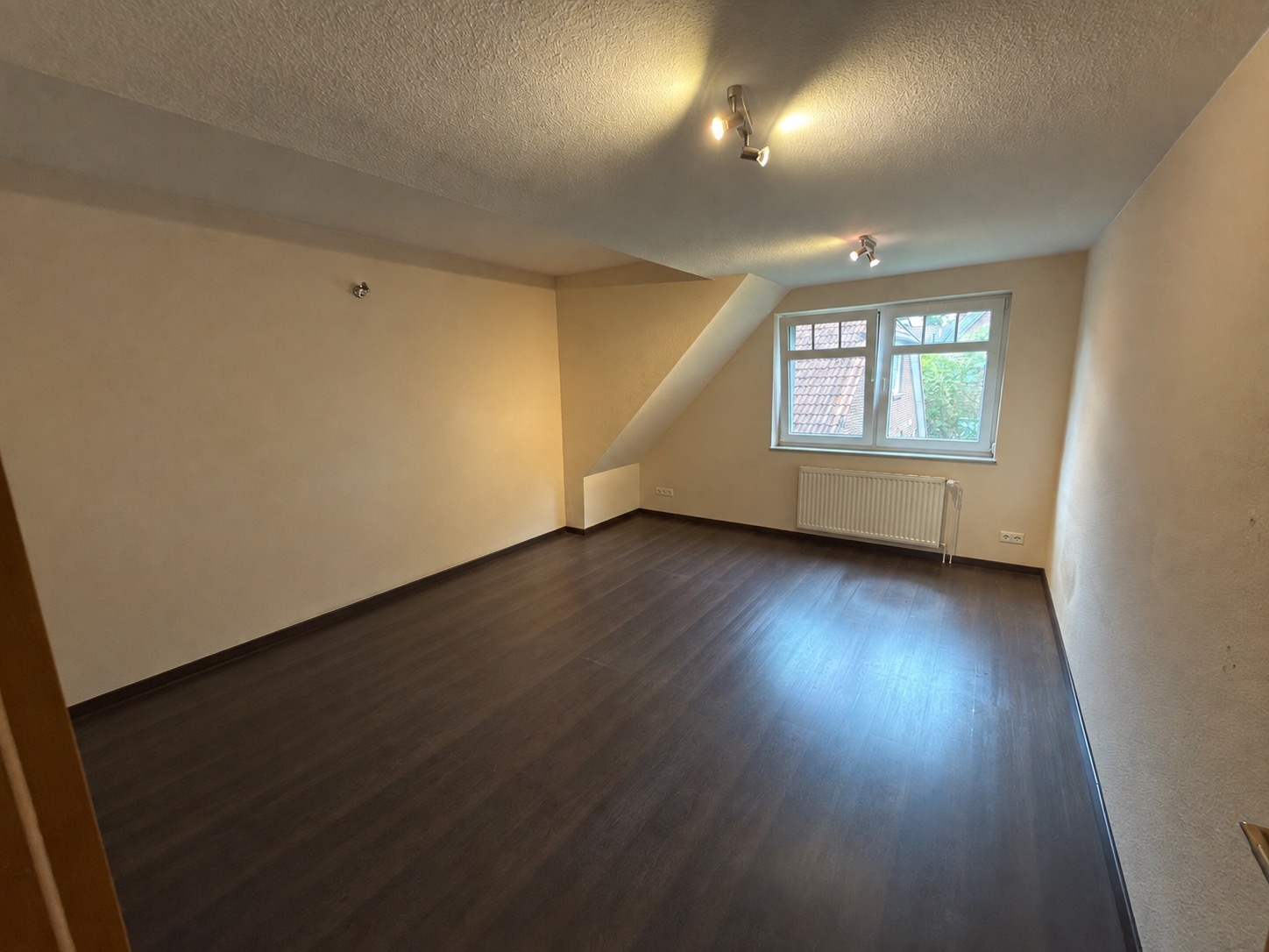 Schlafzimmer DG