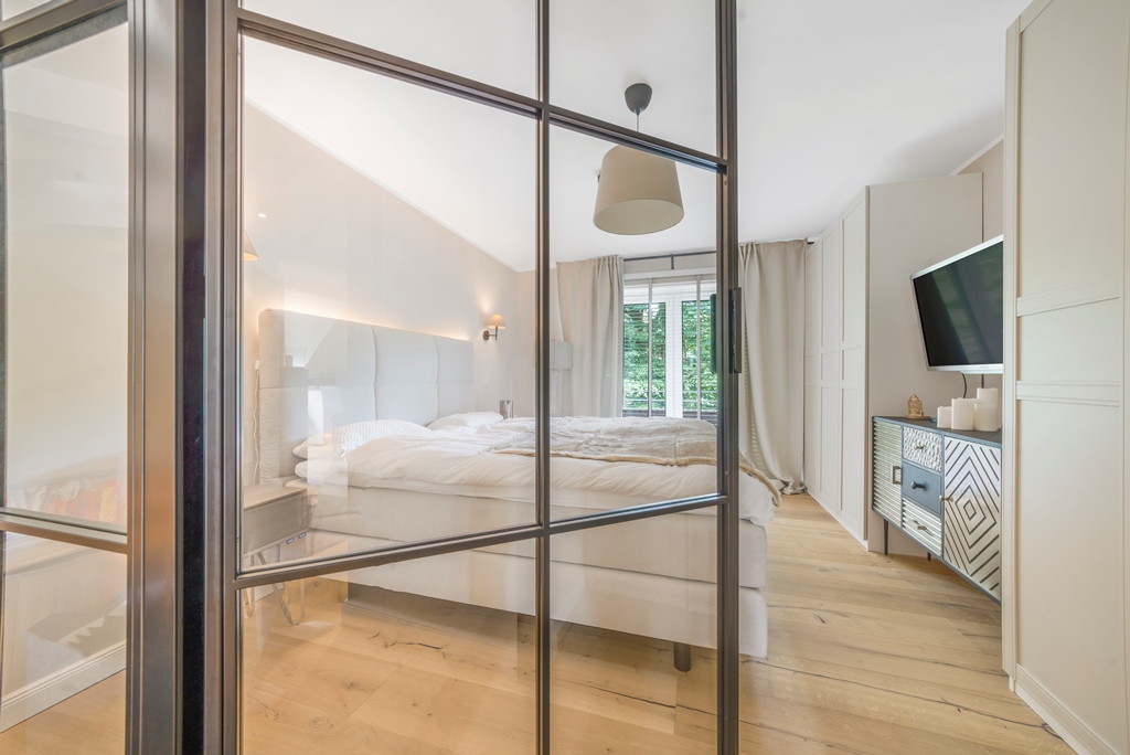 Blick ins Schlafzimmer