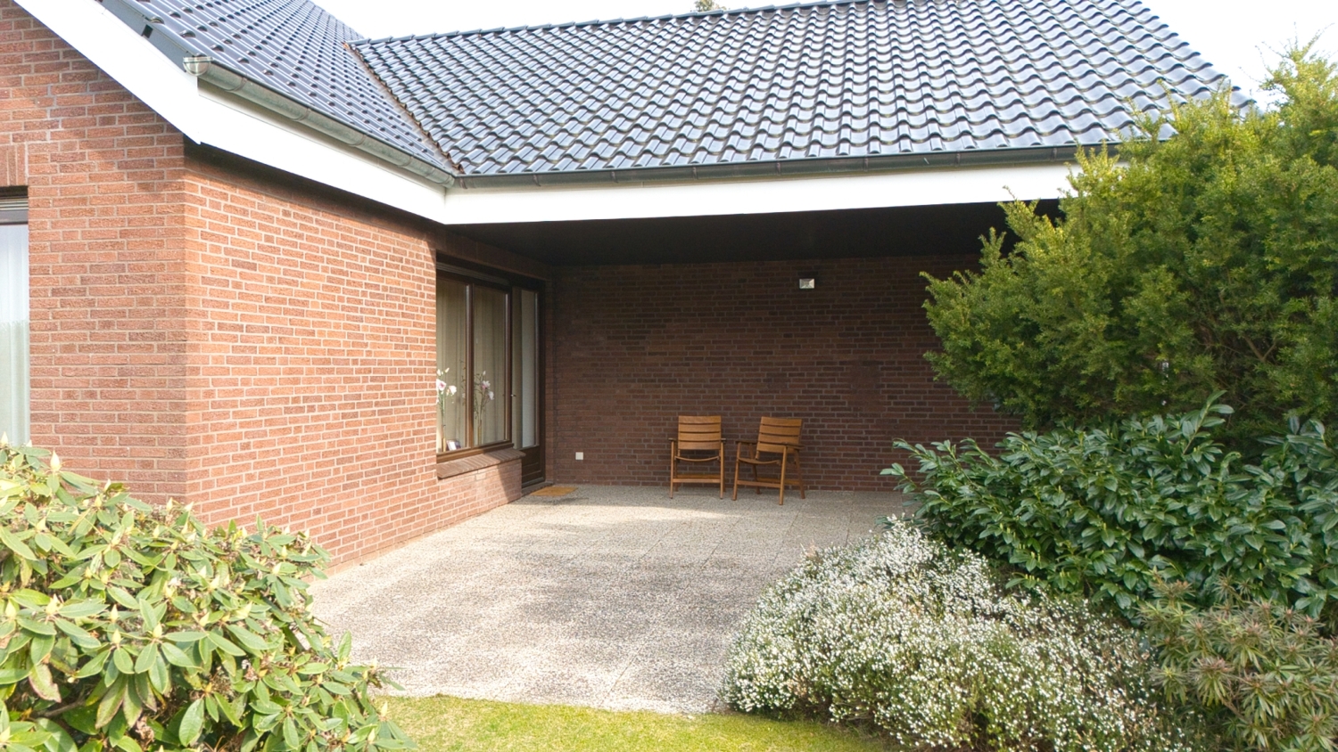 überdachte Terrasse