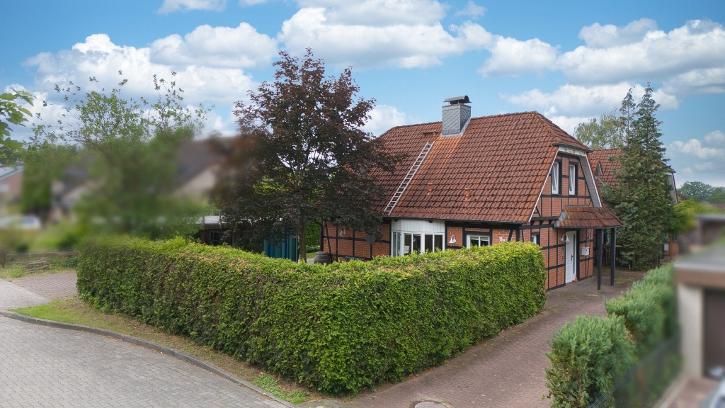 Straßenansicht