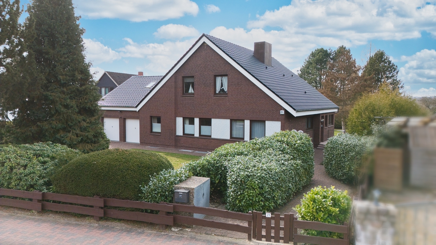 Straßenansicht